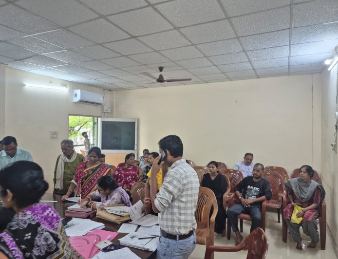 ବ୍ରଜରାଜନଗର ପୌରାଞ୍ଚଳରେ ଭୋଟର ତାଲିକା ସ୍ୱତନ୍ତ୍ର ସଘନ ସଂଶୋଧନ; 'ନୋ-ମ୍ୟାପିଂ' ମାମଲାର ଶୁଣାଣି