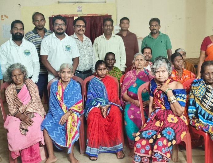 ମାନବିକତାର ପରିଚୟ ଦେଲା ସ୍ୱାକ୍; ୧୦ ବର୍ଷ ଧରି ଅସହାୟ ଜୀବନ ବିତାଉଥିବା ମହିଳାଙ୍କୁ ମିଳିଲା ନୂଆ ଆଶ୍ରୟ