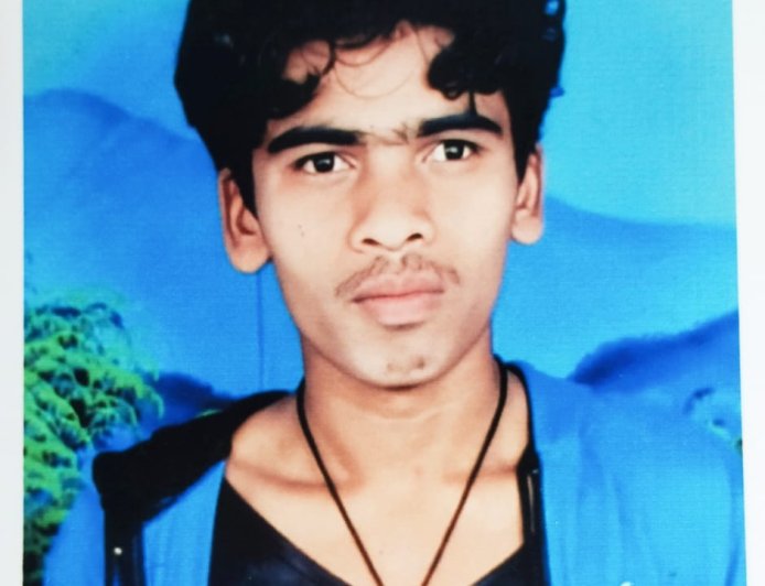 କେରଳରାଜ୍ୟରେ କନ୍ଧମାଳର ଦାଦନ ଶ୍ରମିକଙ୍କ ମୃତ୍ୟୁ;ଜିଲ୍ଲାପାଳଙ୍କ ତତ୍ପରତାରେ ରେଡକ୍ରସ ପାଣ୍ଠିରୁ ₹୨୦ ହଜାର ସହାୟତା
