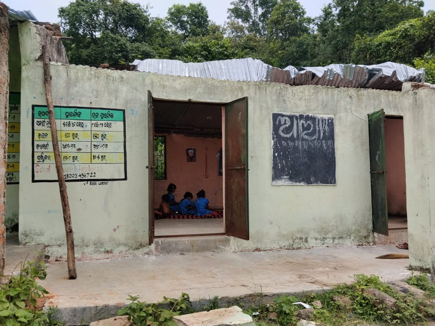 ଭଙ୍ଗା ଦଦରା ଶ୍ରେଣୀ ଗୃହରେ ଚାଲିଛି ପିଲାଙ୍କ ଭବିଷ୍ୟତ ଗଢା