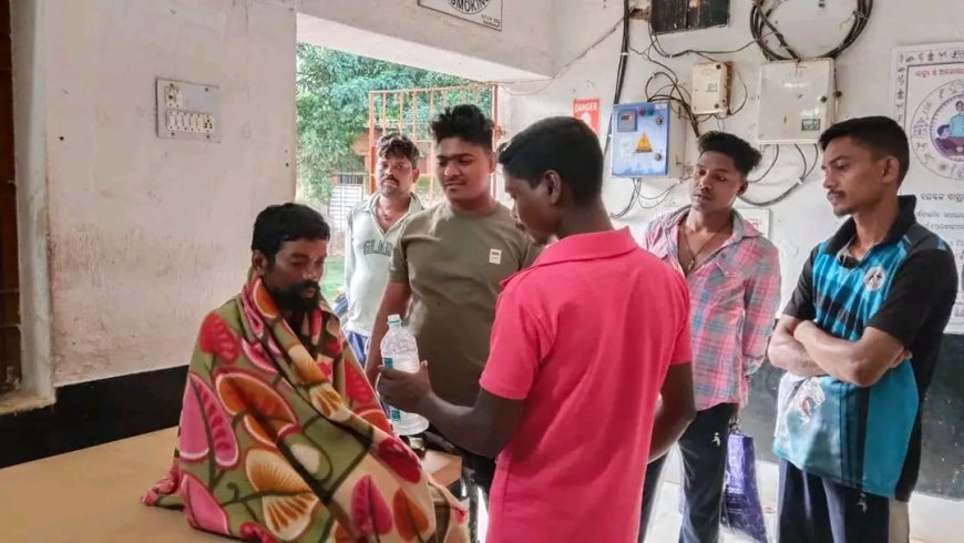 ଜଙ୍ଗଲରେ ଫୁଟୁଥିବା ଅ ଜଣା ଛତୁ ଖାଈ ୯ଜଣ ଗୁରୁତର