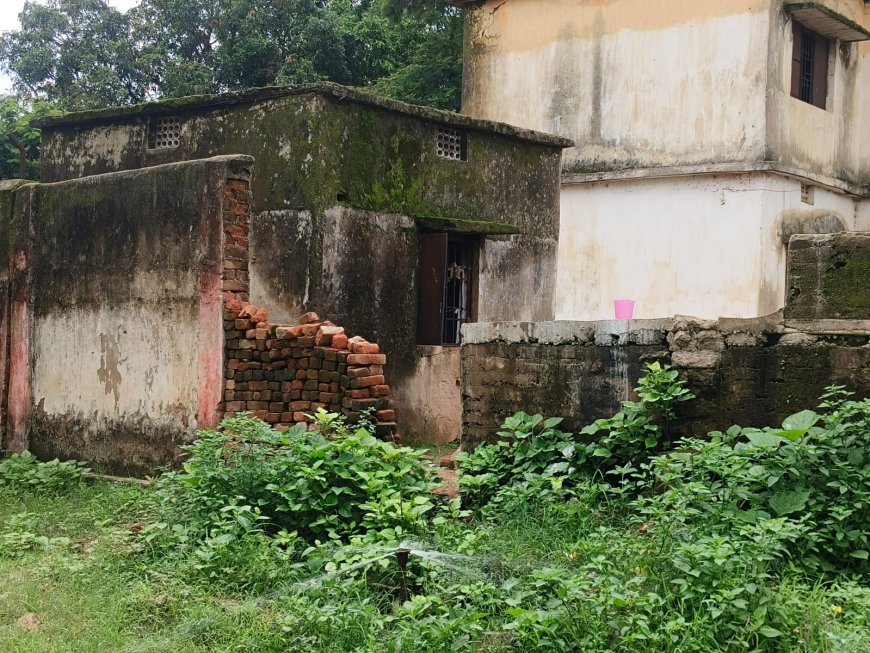 ଧରମବନ୍ଧା ଆଶ୍ରମ ସ୍କୁଲରେ ଛାତ୍ରୀ ନିବାସର ପାଚେରୀର ମରାମତି କରିବା:ଆବଶ୍ୟକ ସୁରକ୍ଷା ବ୍ୟବସ୍ଥା ସୁଦୃଢ଼ କରିବାକୁ ଦାବି