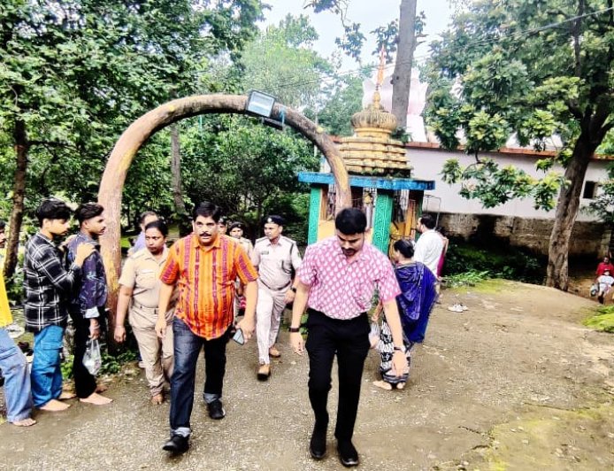 ଜିଲ୍ଲାପାଳଙ୍କ ପ୍ରସିଦ୍ଧ ପର୍ଯ୍ୟଟନ ସ୍ଥଳୀ କୋଇଲି ଘୋଘର ପରିଦର୍ଶନ