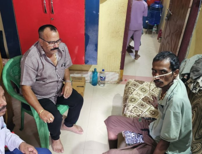 ଅସୁସ୍ଥ ଦଳୀୟ କର୍ମୀଙ୍କୁ ଭେଟିଲେ ବାଲିଗୁଡ଼ା ବିଧାୟକ