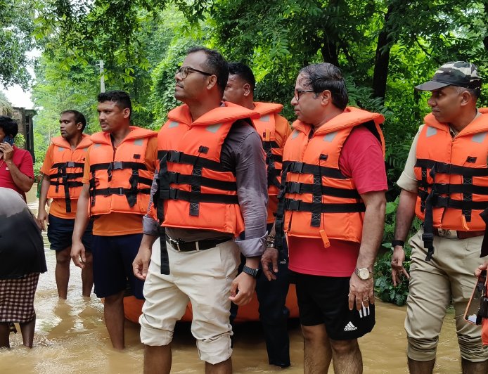 Mayurbhanj District Collector Visits Flood-Affected Areas