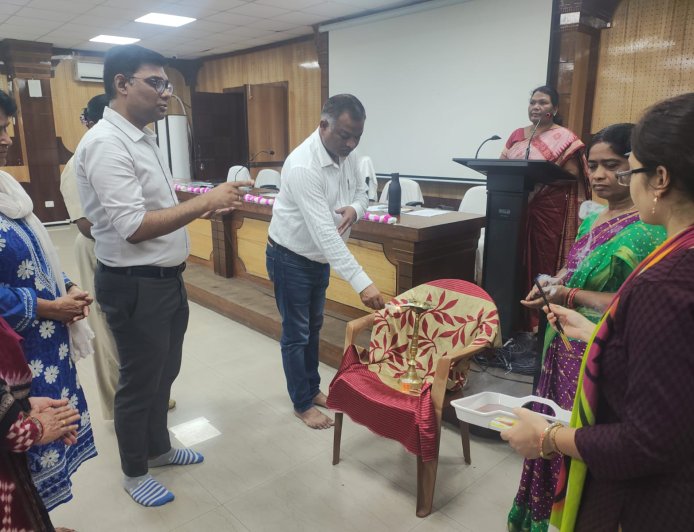 ଜିଲ୍ଲାସ୍ତରୀୟ 'ବେଟି ବଚାଓ, ବେଟି ପଢ଼ାଓ' ସମନ୍ୱୟ ବୈଠକ