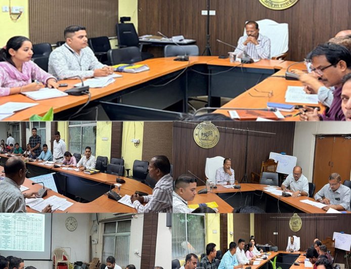ନୂଆପଡ଼ାରେ ଡୁଡା ସମୀକ୍ଷା ବୈଠକ: ସହରାଞ୍ଚଳ ବିକାଶରେ ସ୍ୱଚ୍ଛତା,  ରାଜସ୍ୱ ଆଦାୟ ଓ ପ୍ରକଳ୍ପ କାର୍ଯ୍ୟାନ୍ୱୟନ ଉପରେ ଜିଲ୍ଲାପାଳଙ୍କ ଗୁରୁତ୍ୱ