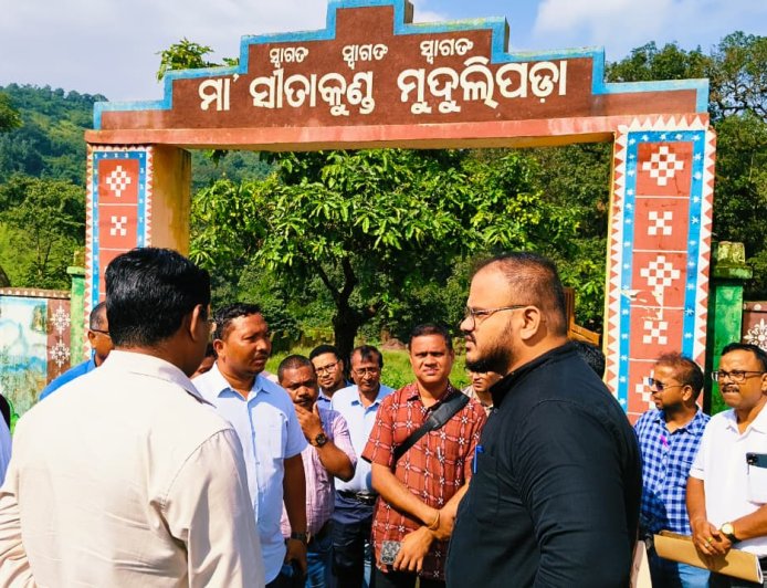 ବଣ୍ଡା ଘାଟିର ସୀତାକୁଣ୍ଡର ରୂପରେଖ ବଦଳିବ: ବିକାଶମୂଳକ କାର୍ଯ୍ୟର ସମୀକ୍ଷା କଲେ ମାଲକାନଗିରି ଜିଲ୍ଲାପାଳ