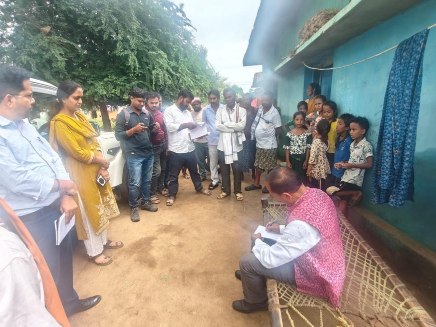 ବୋଡେନ ବ୍ଲକର ବନ୍ୟାପ୍ରଭାବିତ ଅଞ୍ଚଳ ପରିଦର୍ଶନ କଲେ ଜିଲ୍ଲାପାଳ କ୍ଷୟକ୍ଷତି ସର୍ଭେ, ରାସ୍ତା ମରାମତି ଓ ଜନସମସ୍ୟାର ତ୍ୱରିତ ସମାଧାନ ପାଇଁ ନିର୍ଦ୍ଦେଶ