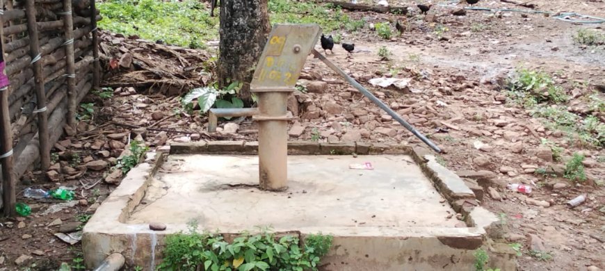 ବର୍ଷା ଦିନେ ମଧ୍ୟ ଲୋକଙ୍କୁ ମିଳୁନି ପାଣି ପାନୀୟ ଜଳ ପାଇ କଷ୍ଟ ଭୋଗୁଛନ୍ତି ରାଇଗୁଡ଼ା ଗ୍ରାମବାସୀ.?