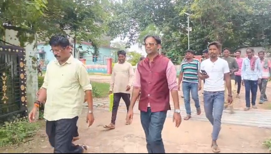 ବର୍ଷ ବର୍ଷ ଧରି ଜଙ୍ଗଲ ଜମି ପଟ୍ଟା ନ ପାଇଥିବା ରୁ ଲକେ ହନ୍ତସନ୍ତ।  ପ୍ରଶ୍ନ କଲେ ଷ୍ଟାପ ନାହାନ୍ତି କହି ନିଜର ହାତ ଟେକି ଦେଉଛନ୍ତି ପ୍ରଶାସନିକ ଲୋକେ