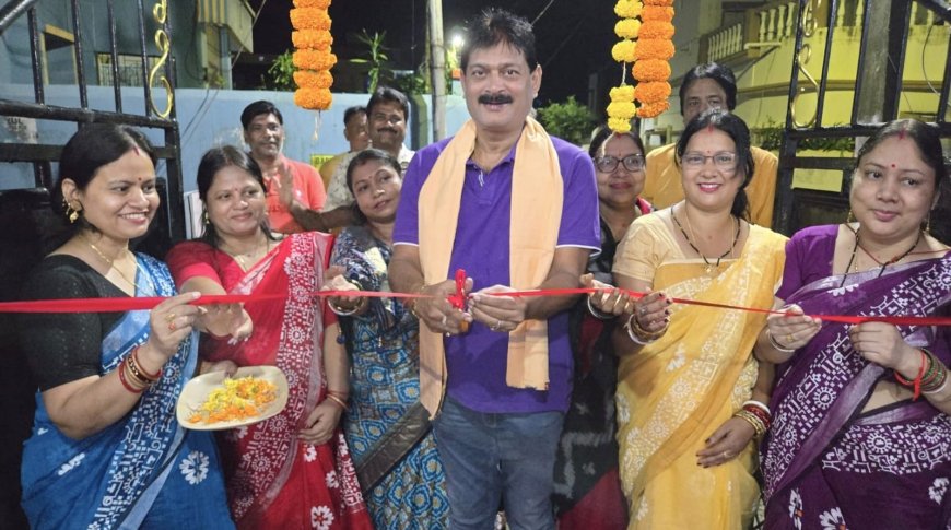 ୧ ନଂ ୱାର୍ଡରେ ଶାଢ଼ୀ ପ୍ରଦର୍ଶନୀ ଉଦଘାଟିତ