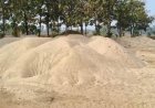 ଝାରପୋଖରିଆ ଅଞ୍ଚଳରେ ବାଲି ମାଫିଆଙ୍କ ଦୌରାତ୍ମ୍ୟ; ରାତିଅଧିଆ ଆତଙ୍କ ଓ ଜନଜୀବନ ଅସ୍ତବ୍ୟସ୍ତ