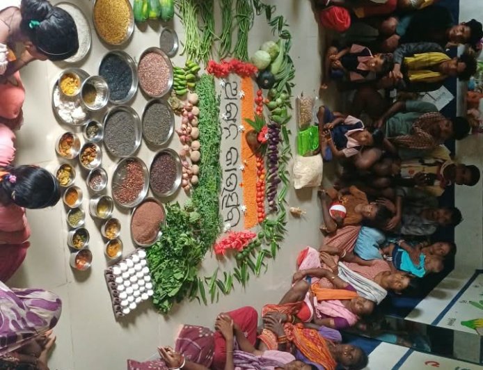 ପଡିଆ ବ୍ଲକର ୧୦୭ ଅଙ୍ଗନବାଡ଼ି କେନ୍ଦ୍ରରେ ‘ଅଙ୍ଗନ କା ଉତ୍ସବ’ ପାଳିତ।