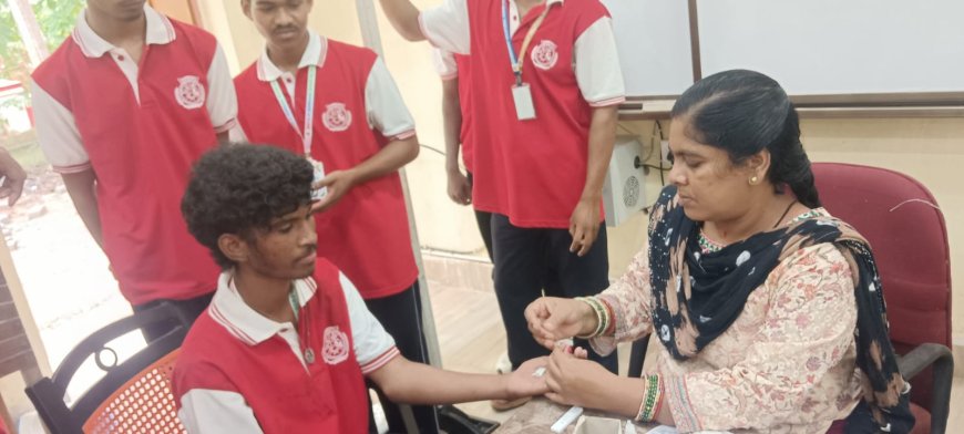 ୨୦୦ରୁ ଊର୍ଦ୍ଧ୍ୱ ଛାତ୍ରଛାତ୍ରୀଙ୍କ ସ୍ୱାସ୍ଥ୍ୟ ପରୀକ୍ଷା, ମ୍ୟାଲେରିଆ ସଚେତନତା ଶିବିର