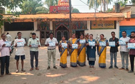 ପଥଚାରୀ ତଥା ମନ୍ଦିର କୁ ଆସୁଥିବା ଭକ୍ତ ମାନେ କିପରି ପାନୀୟ ଜଳ ବ୍ୟବହାର କରିବେ ସେଥିପାଇଁ ମାନ୍ୟବର ନଗର ଉନ୍ନୟନ ମନ୍ତ୍ରୀ ଶ୍ରୀଯୁକ୍ତ କୃଷ୍ଣଚନ୍ଦ୍ର ମହାପାତ୍ରଙ୍କ ନିର୍ଦ୍ଦେଶ
